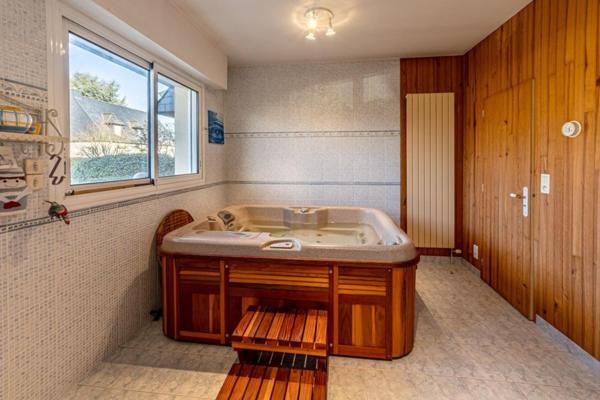 Saint-Grégoire centre – Spacieuse maison d'architecte au cœur d’un quartier prisé