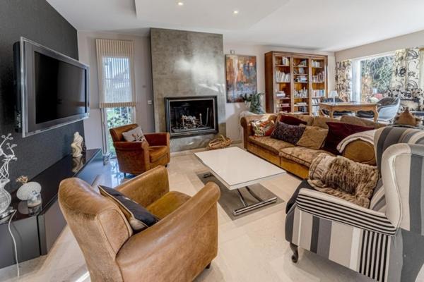 Saint-Grégoire centre – Spacieuse maison d'architecte au cœur d’un quartier prisé