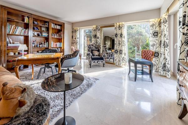 Saint-Grégoire centre – Spacieuse maison d'architecte au cœur d’un quartier prisé