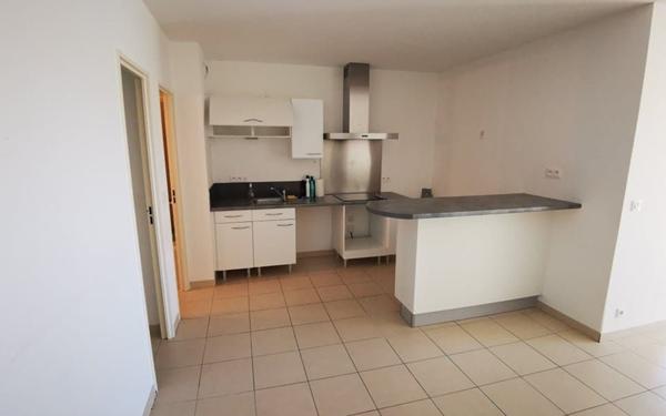 Appartement à vendre    2 pièces •  Pertuis