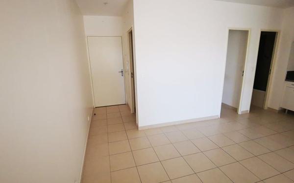 Appartement à vendre    2 pièces •  Pertuis