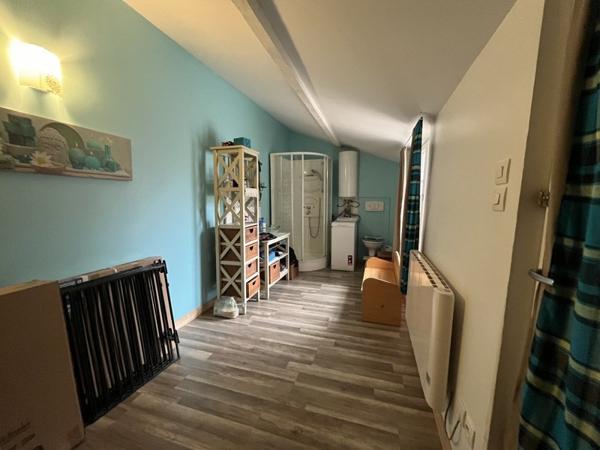 Maison à vendre |  Saint-Germain-de-Confolens |  3 pièces | 130 m²
