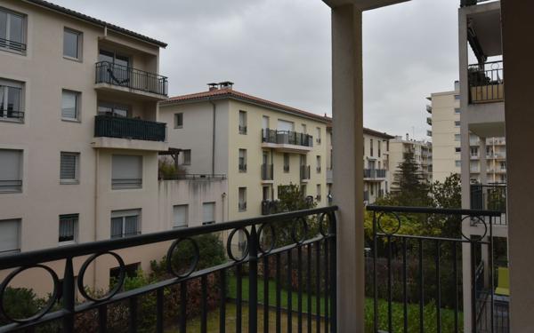 Appartement à louer    5 pièces • 116,12 m2 Oullins