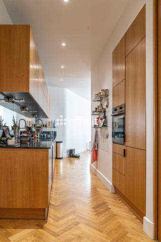 Appartement 6 pièces - 129 m²