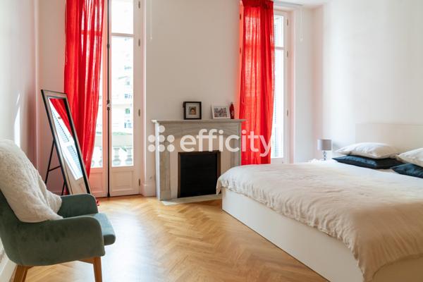 Appartement 6 pièces - 129 m²
