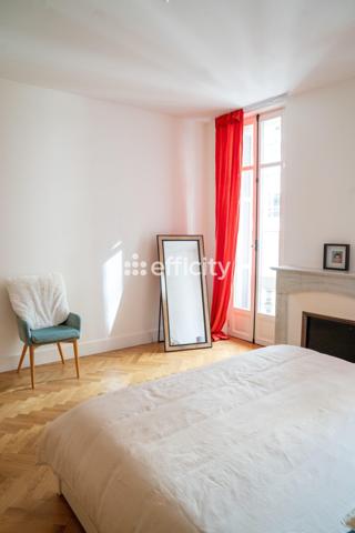 Appartement 6 pièces - 129 m²