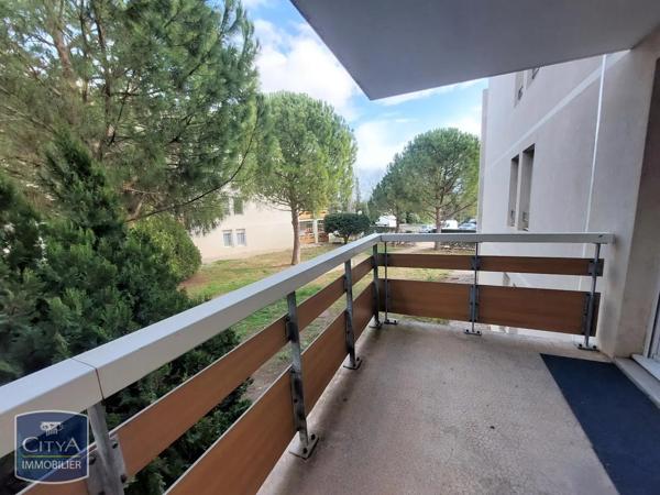 Appartement à louer 2 pièces 32.65m² Clermont-l'Hérault (34800)