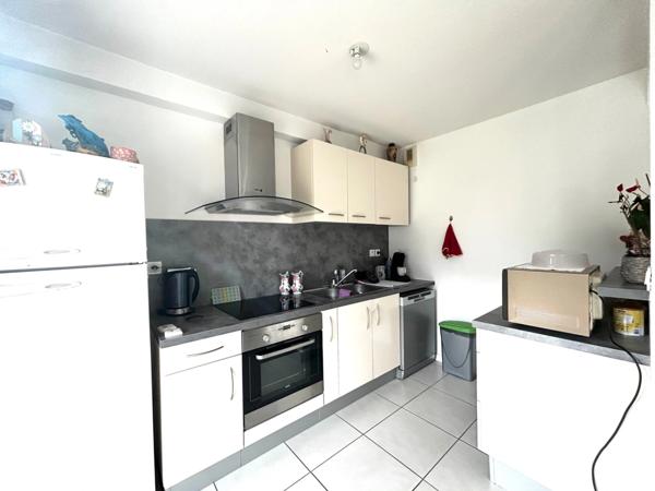 ALBERTVILLE (73) - APPARTEMENT type 2 de 49m2 en Rez de jardin