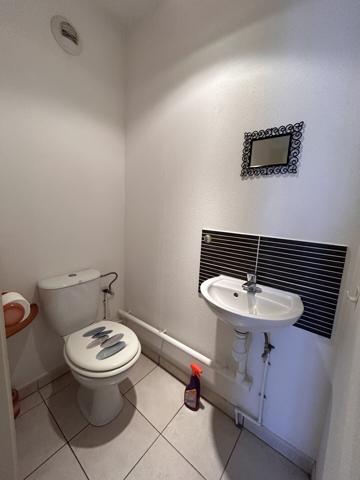 F3 de 60 m2 + une cave + 2 places de parking à PFASTATT (68120) 147 000 € H.A.I.*