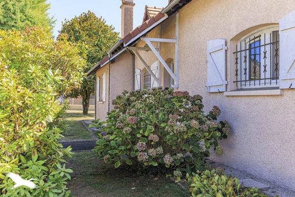 Maison à vendre 348 963 € Lons 7 p 186 m² DPE C