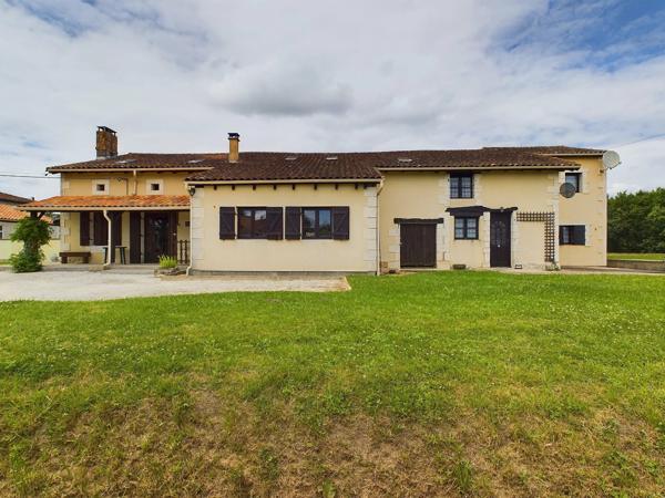 Très grande maison avec potentiel de gîte supplémentaire/terrains à bâtir