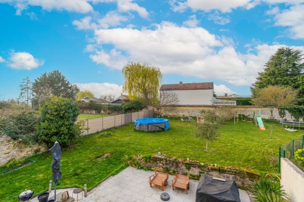 Magny-en-Vexin (95420) Maison - 4 chambres - Grand jardin - Assainissement conforme