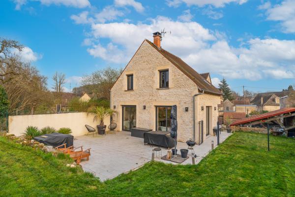 Magny-en-Vexin (95420) Maison - 4 chambres - Grand jardin - Assainissement conforme