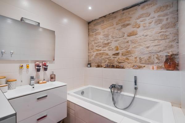 Magny-en-Vexin (95420) Maison - 4 chambres - Grand jardin - Assainissement conforme