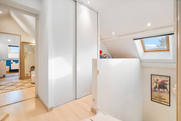 Magny-en-Vexin (95420) Maison - 4 chambres - Grand jardin - Assainissement conforme