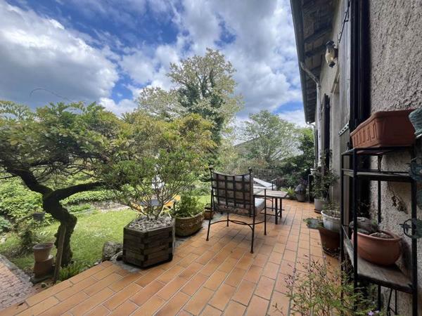 Maison à vendre |  Castelnaud-de-Gratecambe |  7 pièces | 242 m²