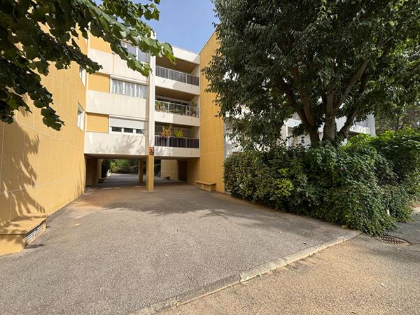 A vendre, Appartement Marseille 13012 3 pièces 66 m² Le Clos des Orfeuilles
