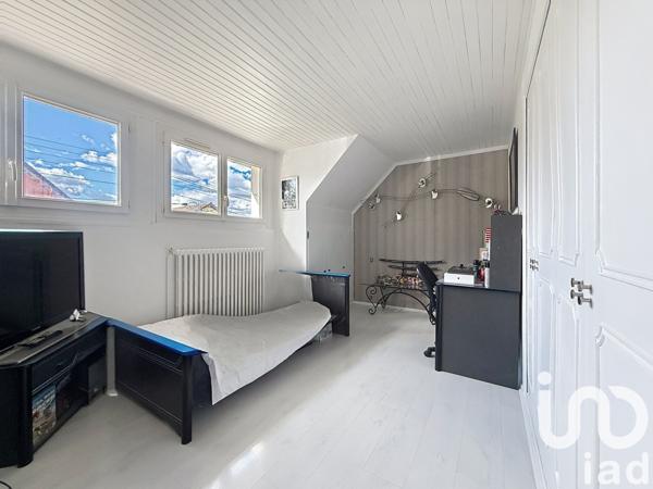 Maison à vendre 6 pièces 129 m² Quincy-sous-Sénart