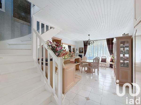 Maison à vendre 6 pièces 129 m² Quincy-sous-Sénart