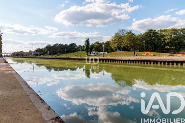 Location studio 34 m² Bobigny