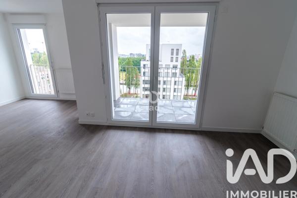 Location studio 34 m² Bobigny