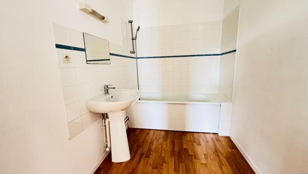 Appartement Angers 3 pièces 75 m2 avec balcon LES JUSTICES