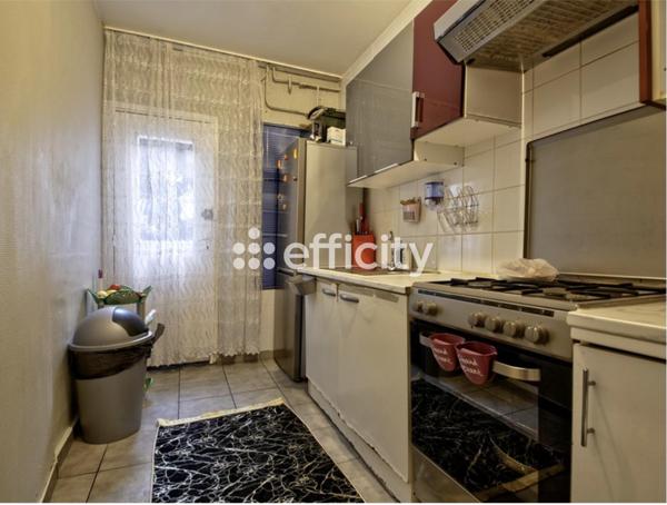 Immeuble 14 pièces - 285 m² Exclusivité efficity