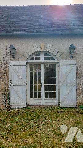 L' étude Notariale vous propose cette maison toute proche de Courtenay (45) avec vue dégagée.