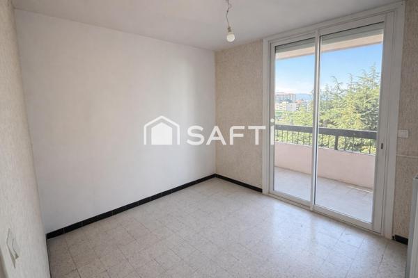 Ajaccio quartier Pietralba – T3 71 m² traversant