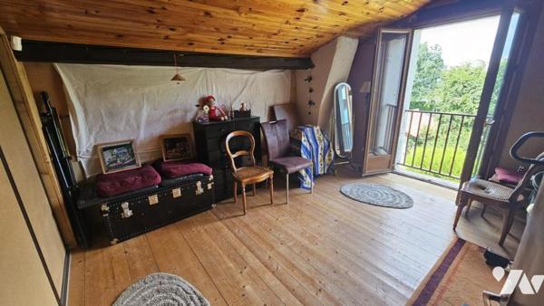 NEYDENS, charmante maison mitoyenne de 93m2 avec jardin de 467m2