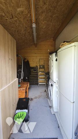 NEYDENS, charmante maison mitoyenne de 93m2 avec jardin de 467m2