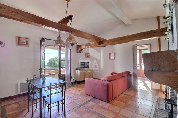 A VENDRE Maison de 240m² sur une parcelle de 1110 m² à Sausset-les-Pins 13960