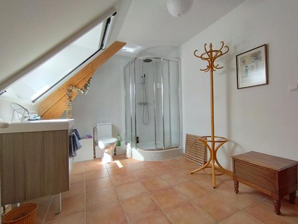 Proche Catus, spacieuse maison 4 chambres rénovée + piscine