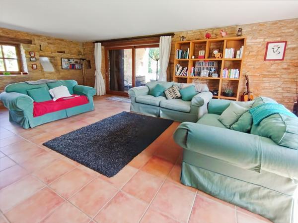 Proche Catus, spacieuse maison 4 chambres rénovée + piscine