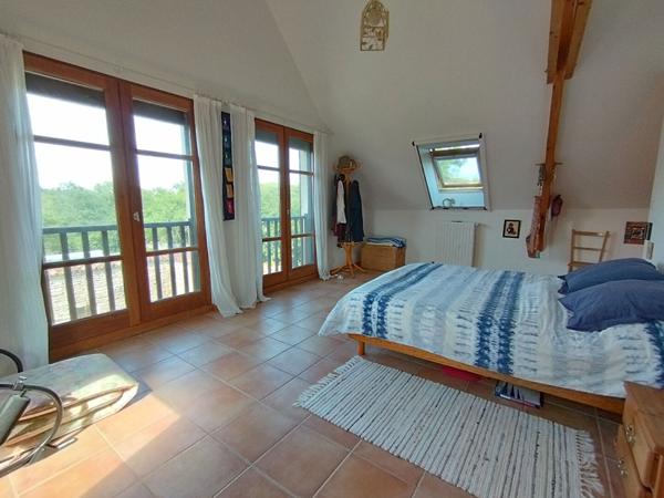 Proche Catus, spacieuse maison 4 chambres rénovée + piscine