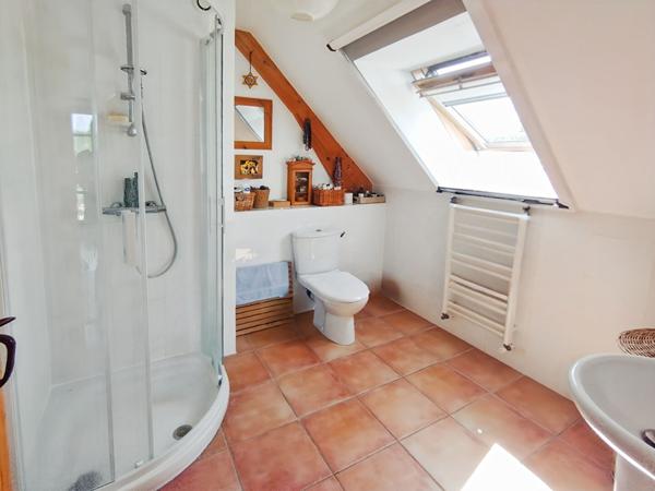 Proche Catus, spacieuse maison 4 chambres rénovée + piscine