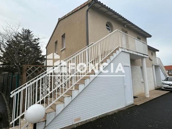 Location Appartement 3 pièces 57.91 m² - 26 BIS RUE DE MAGNAC Saint Benoit 86280