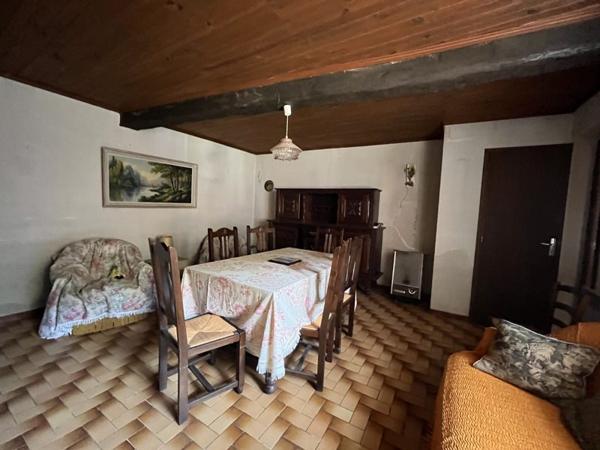 Maison à vendre 105 000 € Montoulieu 6 p 111 m² DPE G