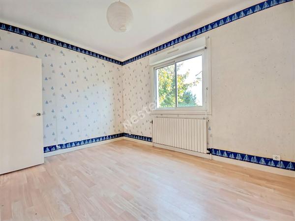 Maison spacieuse a vendre a Le Loroux-Bottereau - 10 pieces, 5 chambres