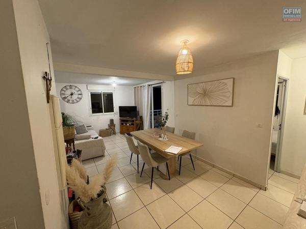 A vendre ce bel et grand appartement de type T3 avec une superbe vue mer et montagne