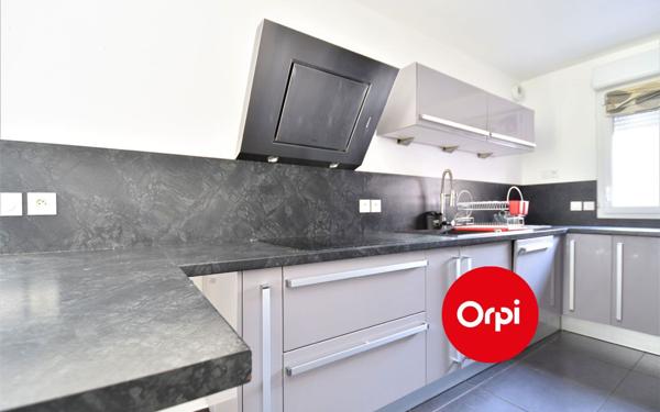 Maison à louer    3 pièces •  Saint-Priest