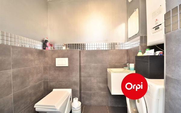 Maison à louer    3 pièces •  Saint-Priest