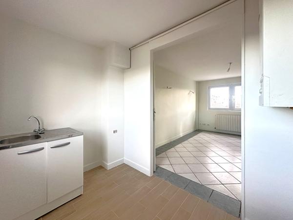 Appartement 5 pièces 69.29 m2