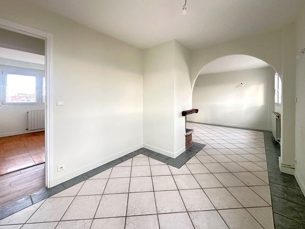 Appartement 5 pièces 69.29 m2