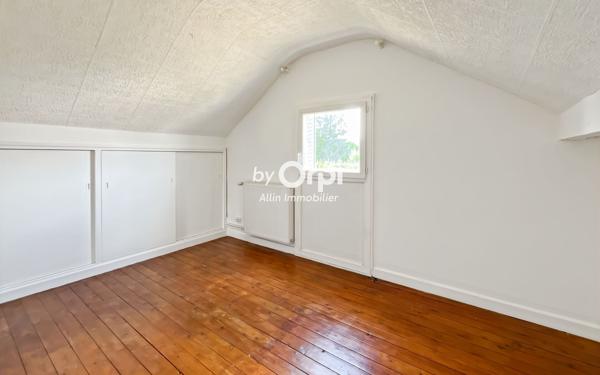 Maison à vendre    4 pièces •  Saulzais-le-Potier