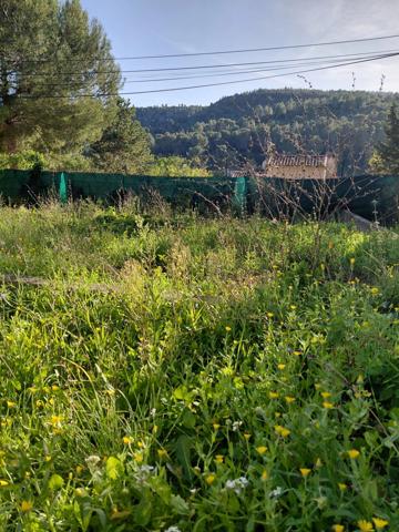 Vente Terrain 500 m2 à Peypin