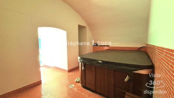 Maison en pierre avec piscine 7 pièce(s) 175 m2