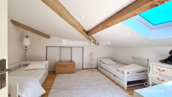 Maison en pierre avec piscine 7 pièce(s) 175 m2