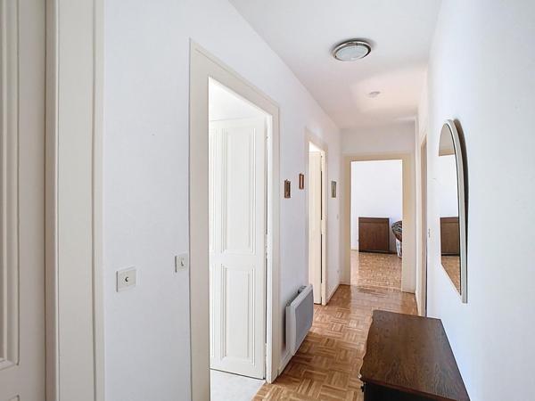 Appartement T3, lumineux, vue lac