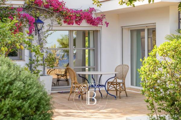Sari-Solenzara, Villa  525 m² à vendre